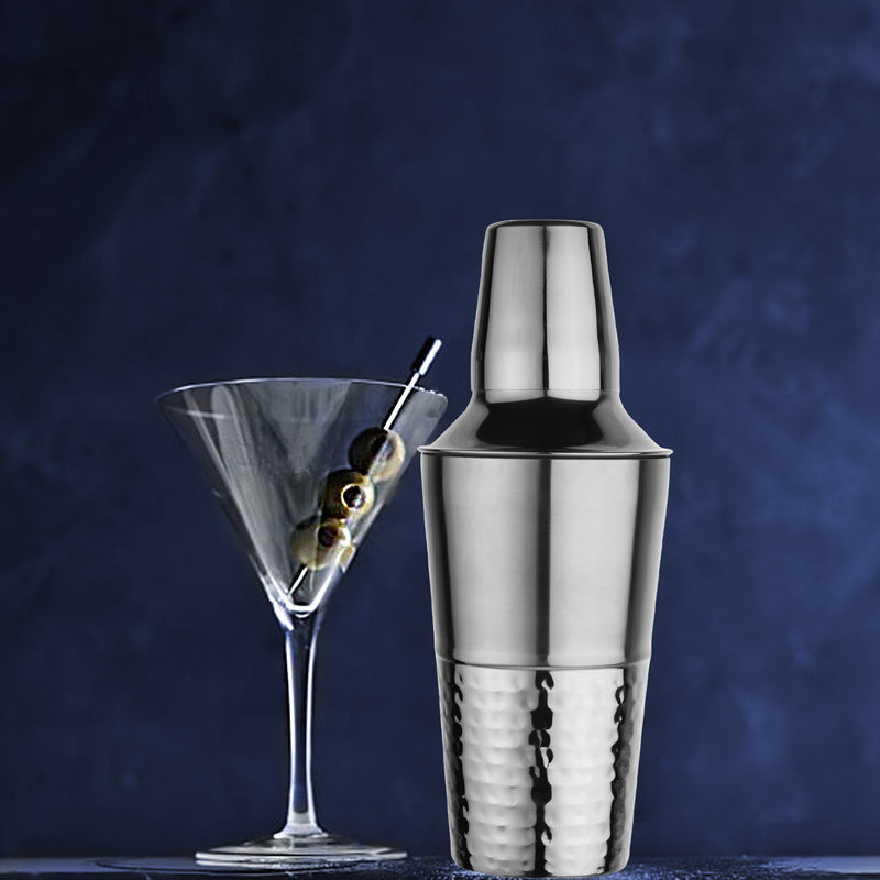 Cocktail Shaker with Built-in Bartender Strainer & Peg Measurer - Half Hammered, 500 ml