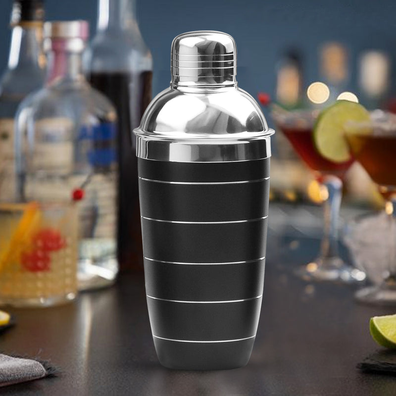 Black Ring - Cocktail Shaker with Strainer & Peg Measurer - 500 ml